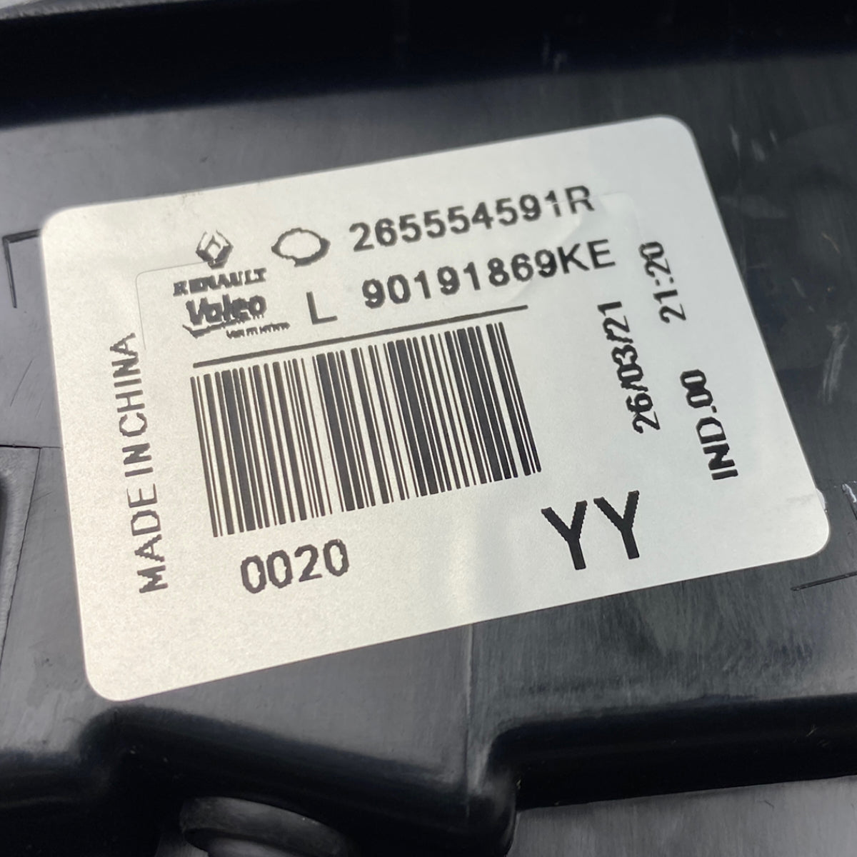 Pièce d'origine Feu arrière gauche sur hayon pour Renault Koleos II restylé 265554591R