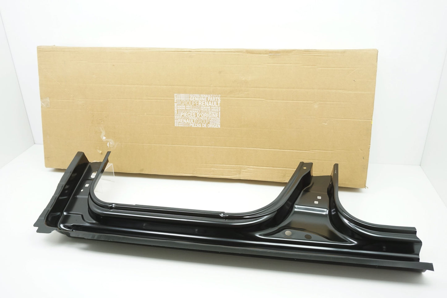 Pièce d'origine Bas de caisse avant droit neuf pour Dacia Duster 781160242R