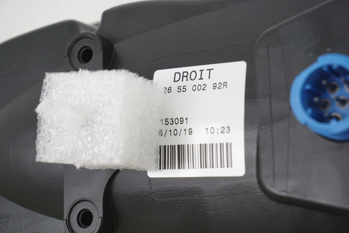 Pièce d'origine Feu arrière droit pour Renault Master châssis-cabine 265500292R