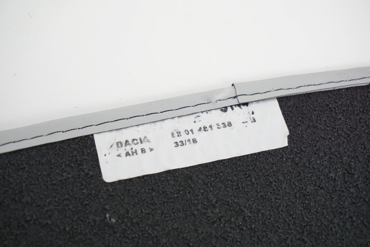 Pièce d'origine Tapis de sol en velours pour Dacia Sandero II 8201481336