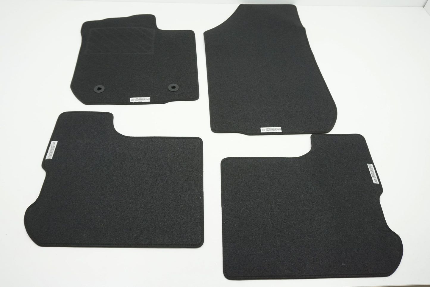 Pièce d'origine Tapis de sol pour Dacia Sandero II 8201708091