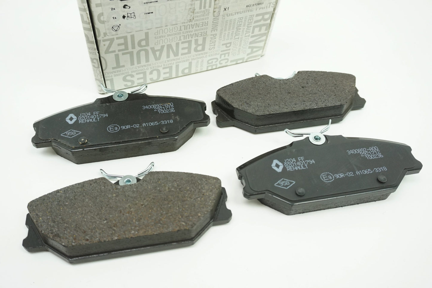 Pièce d'origine Plaquettes de frein avant pour Renault Megane I 410604441R