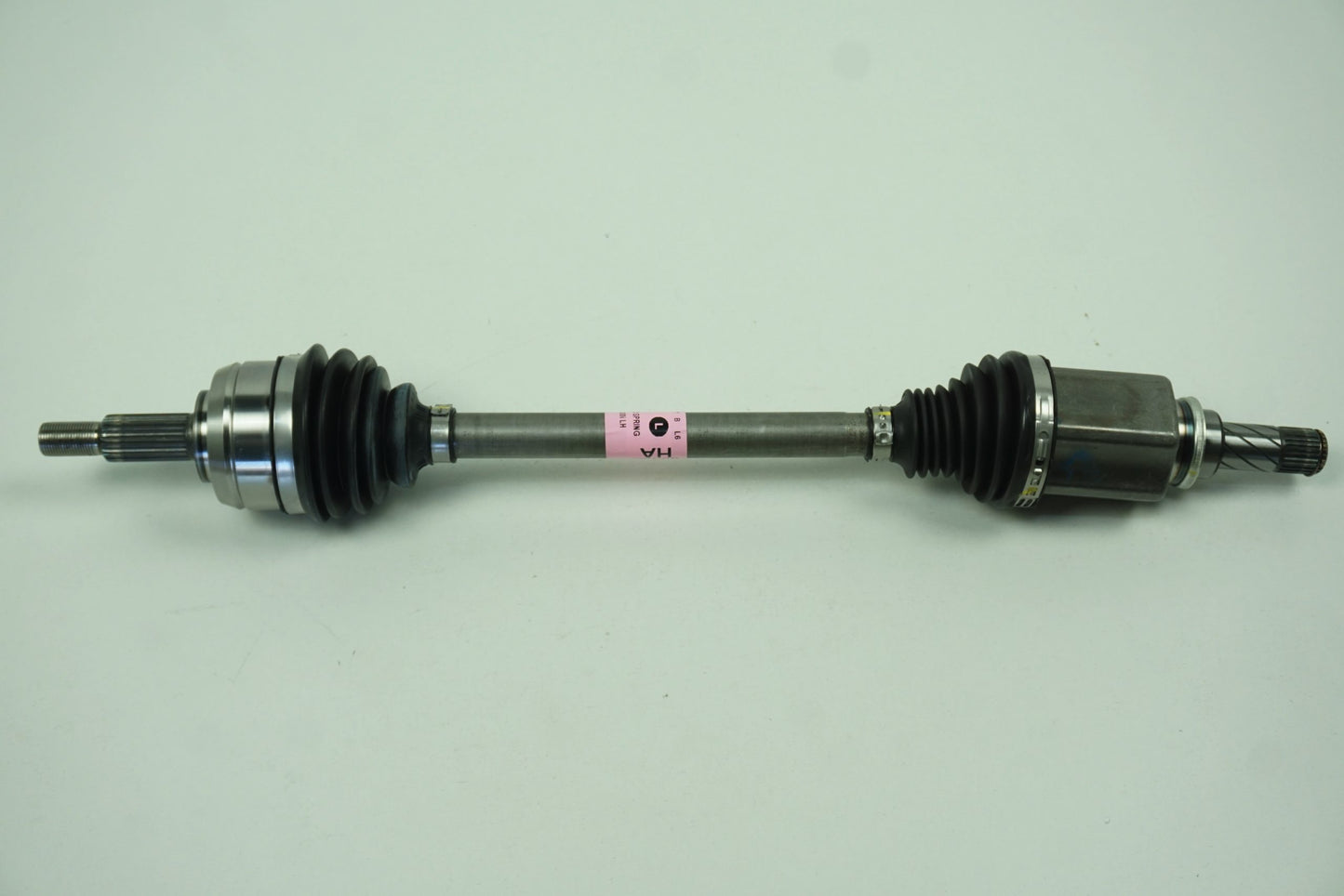 Pièce d'origine Cardan gauche court pour Dacia Duster 391015149R