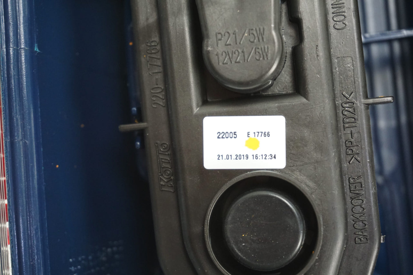 Pièce d'origine Feu arrière droit pour Renault Kangoo II 265507459R