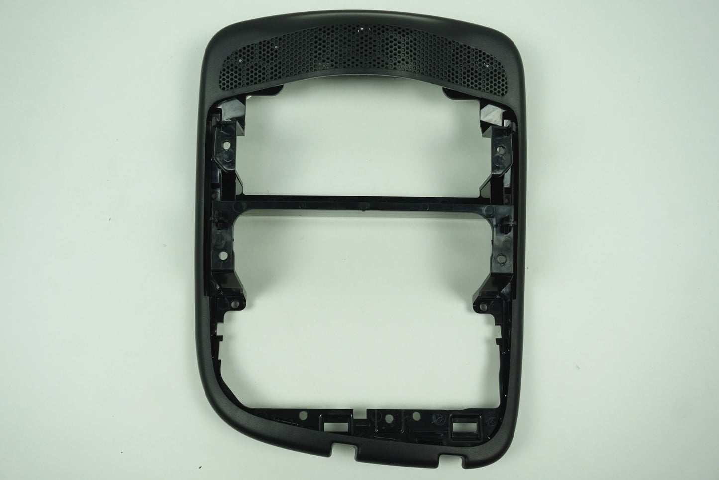 Pièce d'origine Façade radio avec support de console pour Renault Clio IV 681043537R