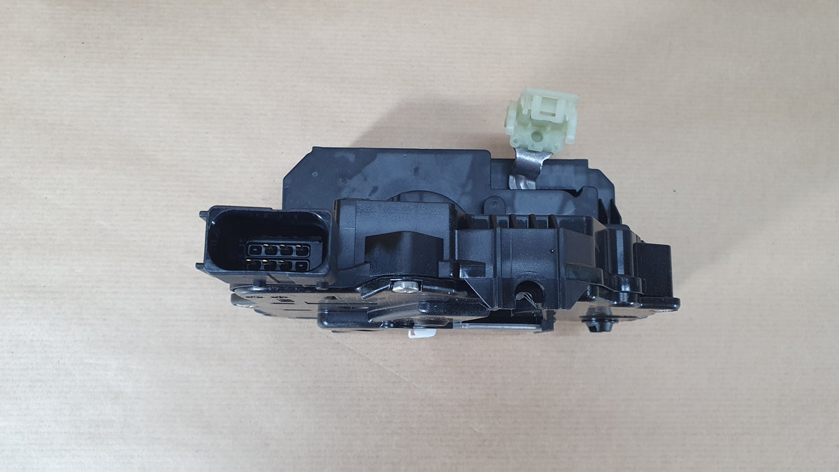 Serrure de porte d’origine pour Opel Corsa D — 13258265 — vue 3