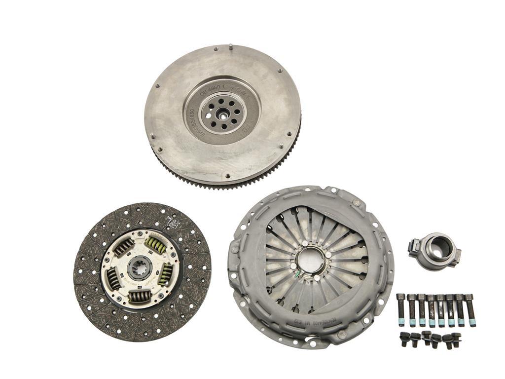 KIT D`EMBRAYAGE IVECO DAILY 06> AVEC PALIER AVEC VOLANT MOTEUR MONOMASSE 3.0 JTD.