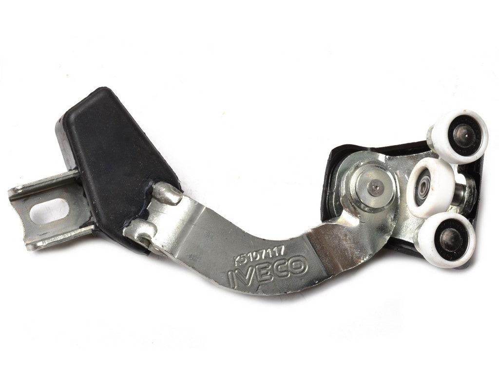GUIDAGE PORTE IVECO DAILY 06> CÔTÉ SUPÉRIEUR.