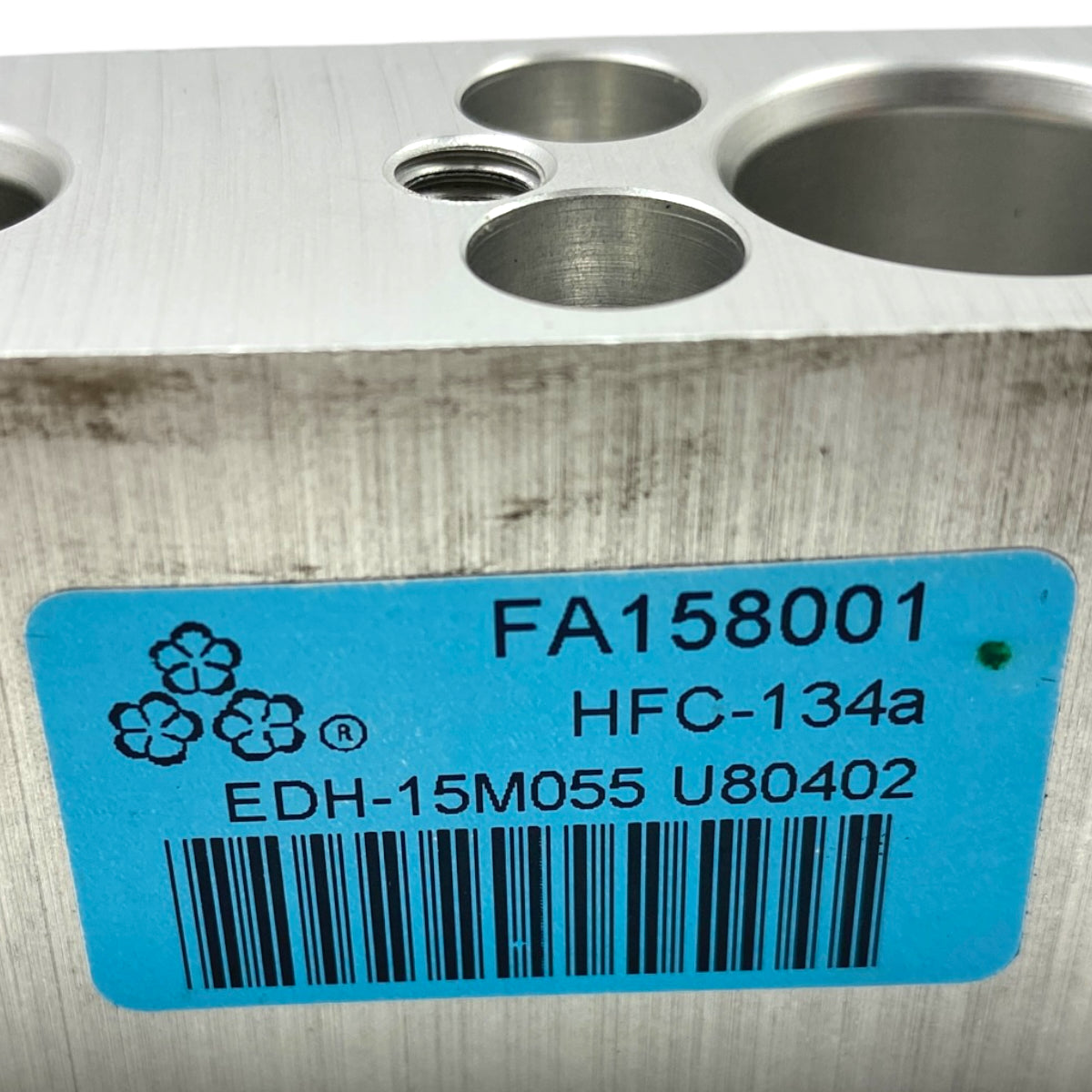 Pièce d'origine Détendeur de climatisation pour Renault Dacia FA158001