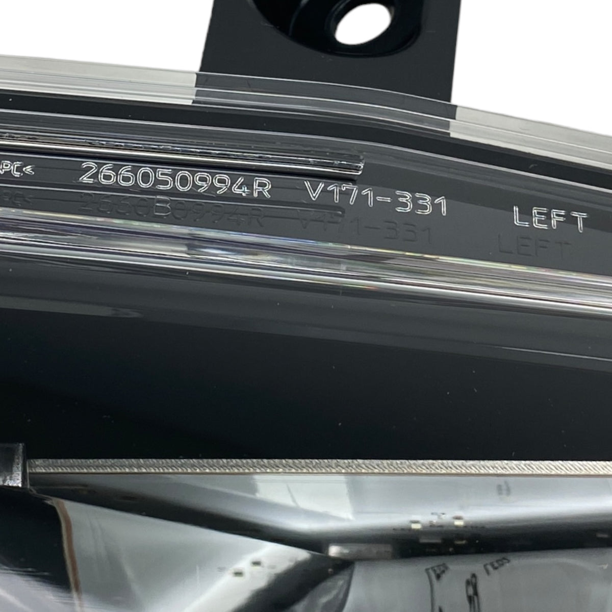 Pièce d'origine Feu de jour LED gauche DRL pour Renault Captur I 266050994R