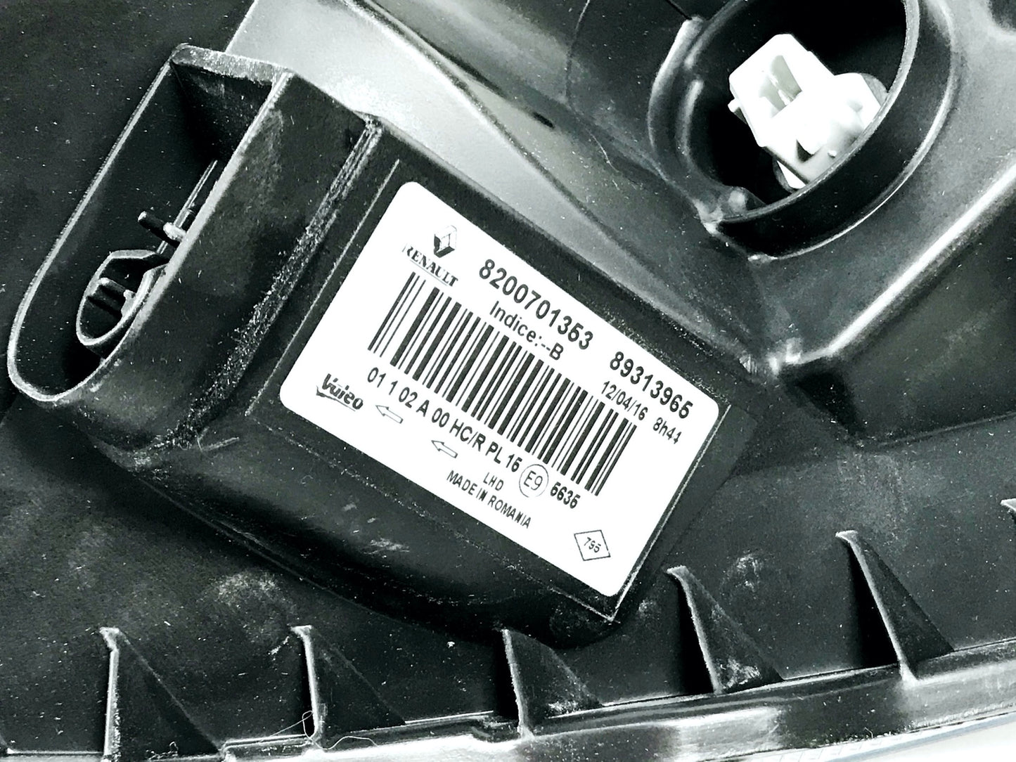 Pièce d'origine Phare droit pour Renault Trafic II Opel Vivaro A 2601000Q0J.