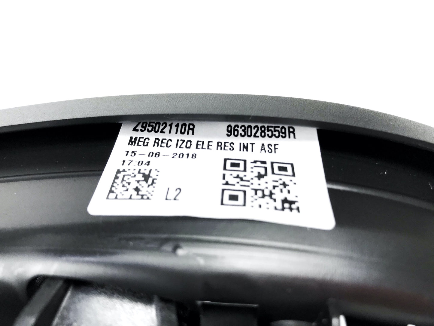 Pièce d'origine Rétroviseur extérieur gauche électrique avec clignotant pour Renault Megane IV 963022075R.