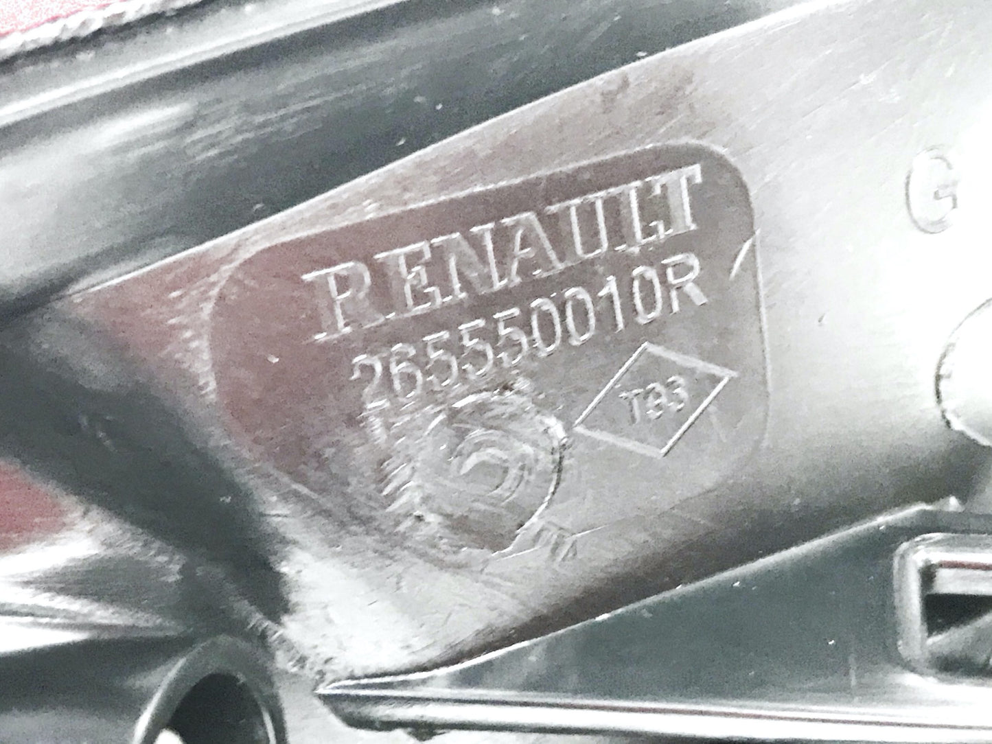 Pièce d'origine Feu arrière gauche pour Renault Megane III Estate 265550010R