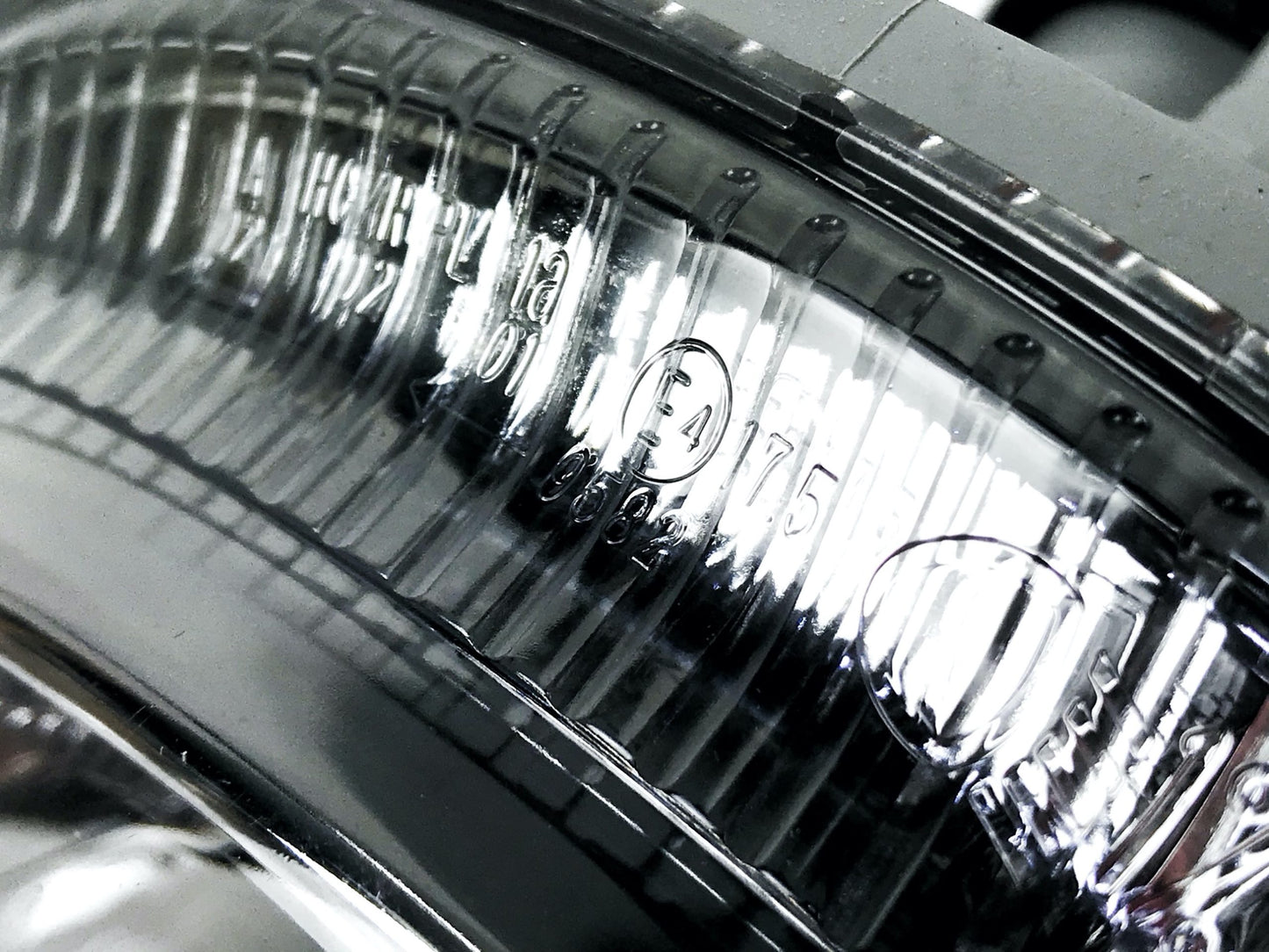 Pièce d'origine Phare droit pour Renault Twingo I phase 2 7701049687