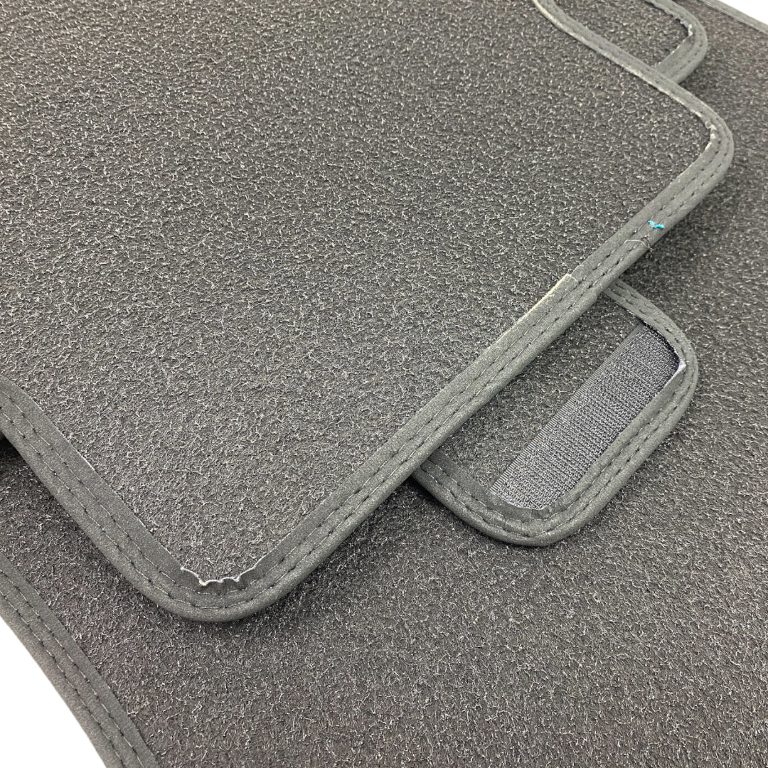 Pièce d'origine Tapis de sol en velours pour Renault Captur II 8201732826