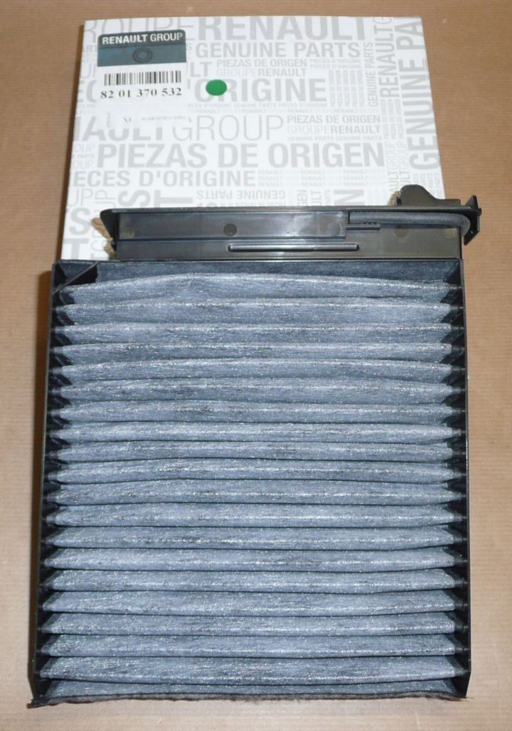Filtre d’habitacle d’origine Renault — Clio 05-/Modus charbon actif — 8201370532 — photographie de la pièce
