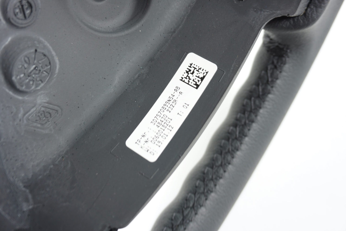 Pièce d'origine Volant pour Dacia Duster 484302323R