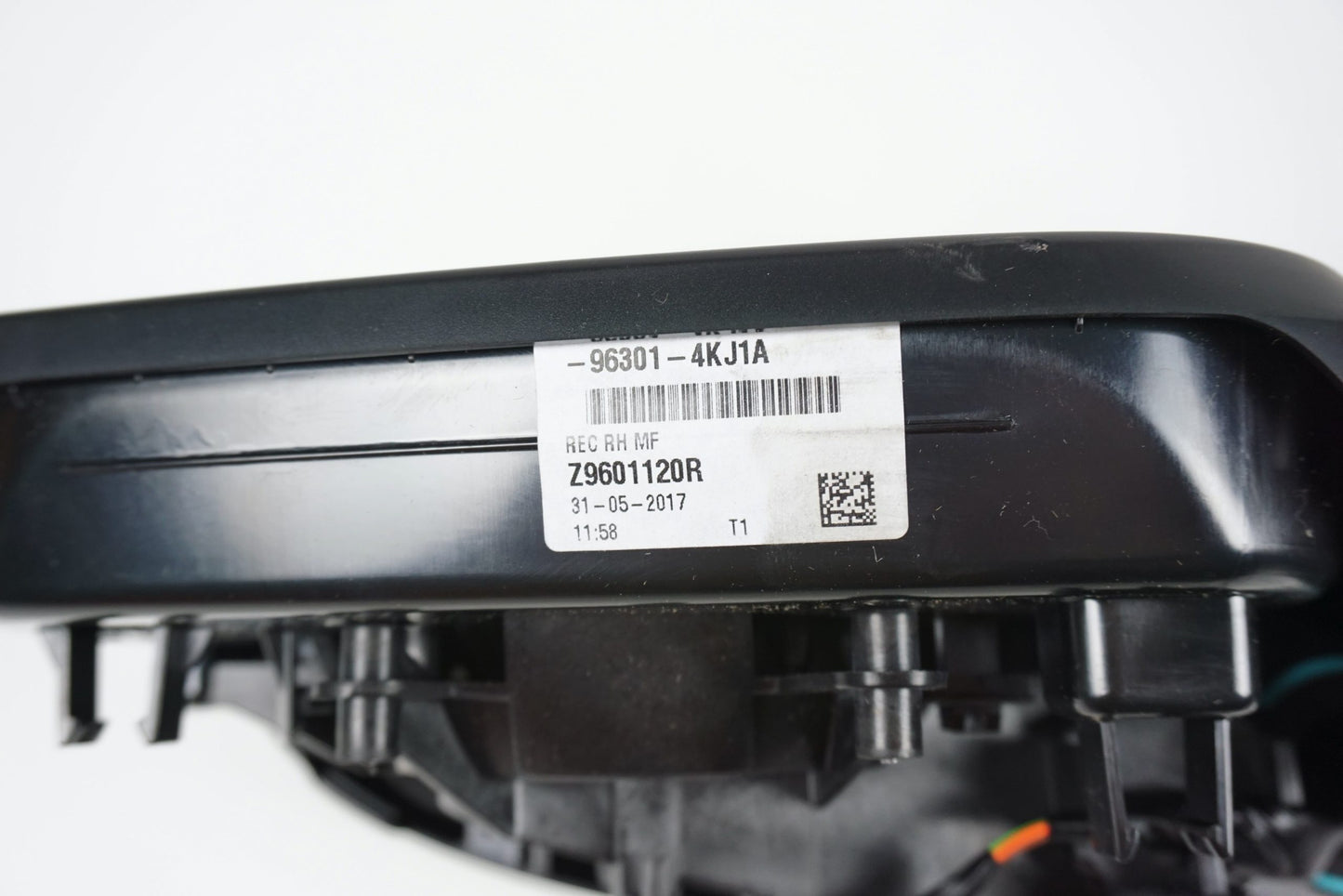 Pièce d'origine Rétroviseur extérieur droit électrique pour Renault Alaskan 963014KJ1A