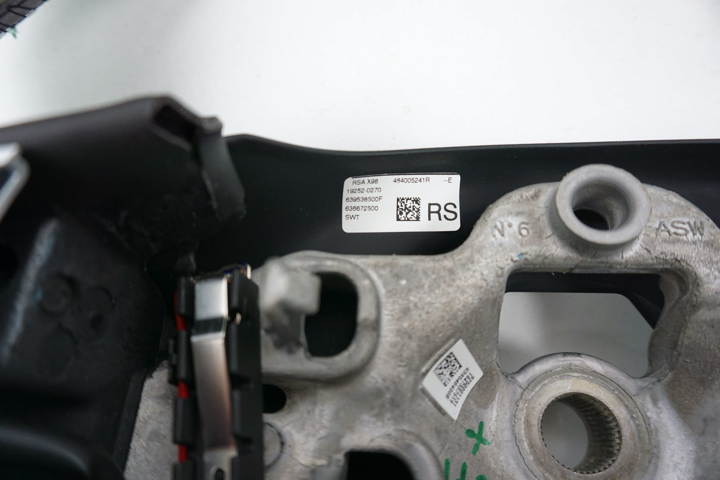 Pièce d'origine Volant en cuir pour Renault Clio IV Captur I 484005241R