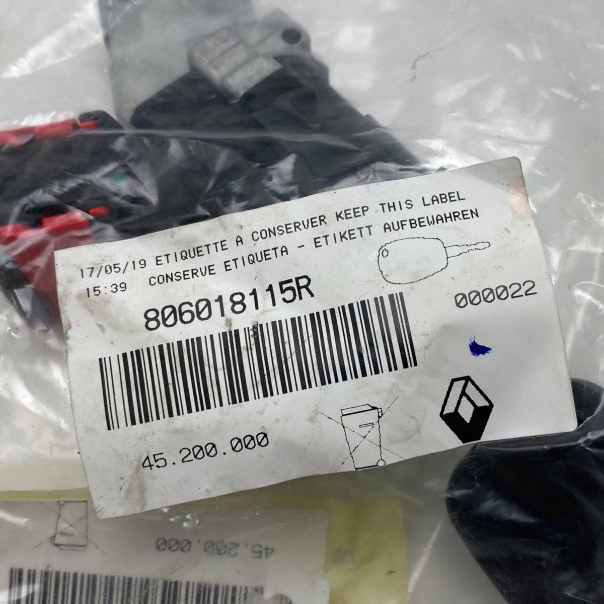 Pièce d'origine Kit de neiman pour Dacia 806018115R