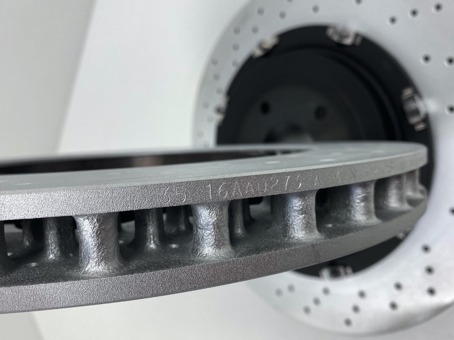 Pièce d'origine Disque de frein arrière pour Nissan GT-R GTR Kj10r_PP11