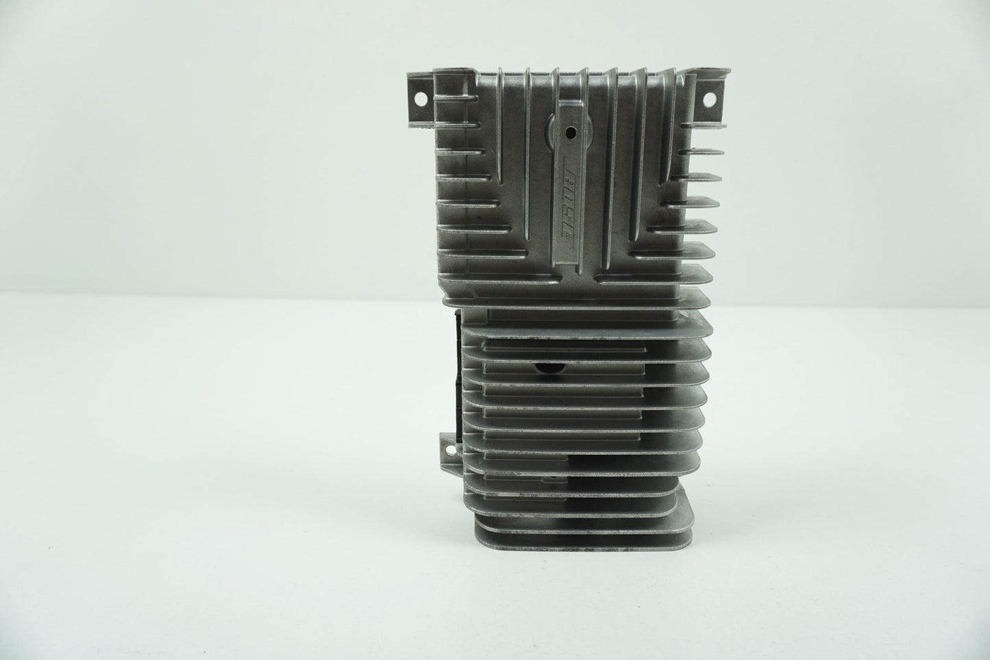 Pièce d'origine Amplificateur pour Nissan GT-R GTR 280616AV2A