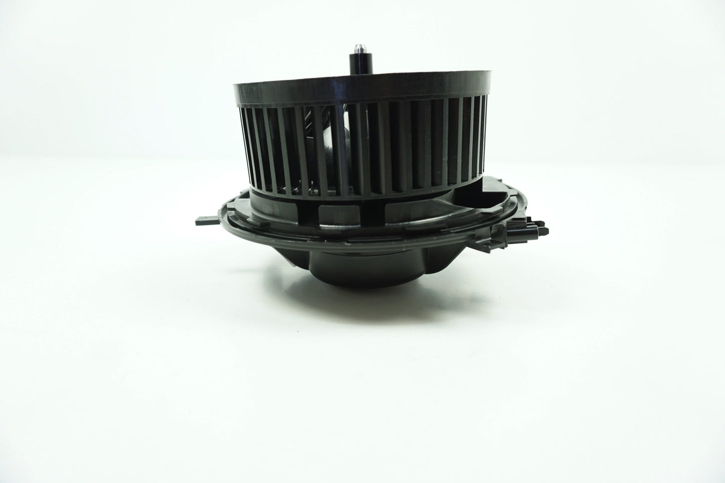 Pièce d'origine Pulseur d'air avec résistance pour Volkswagen Passat B8 Arteon 3Q1819021D
