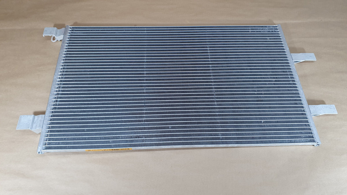Condenseur de climatisation pour Renault Kangoo II — 921001397R — vue 2