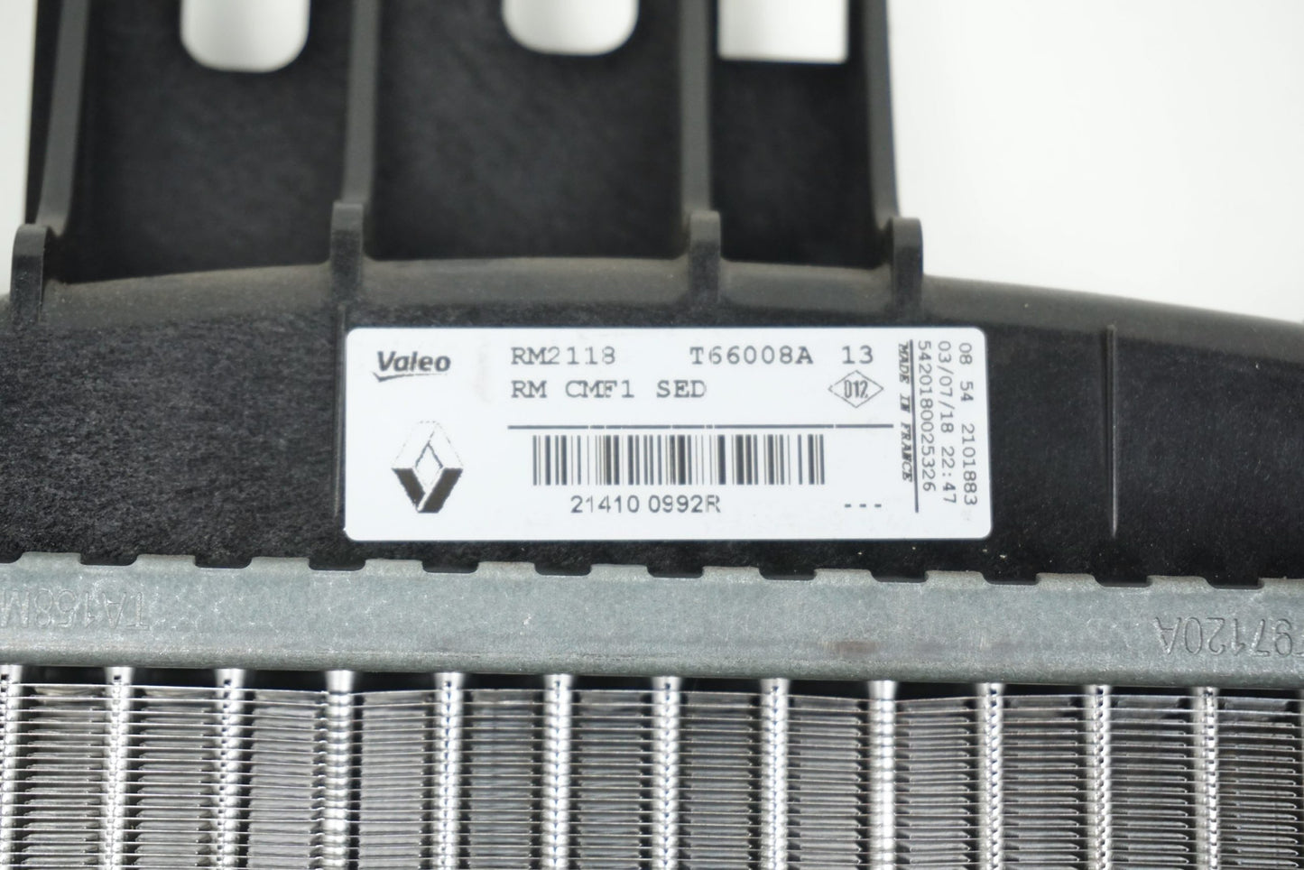Pièce d'origine Radiateur de refroidissement pour Renault Scenic IV Hybrid Assist 214100992R