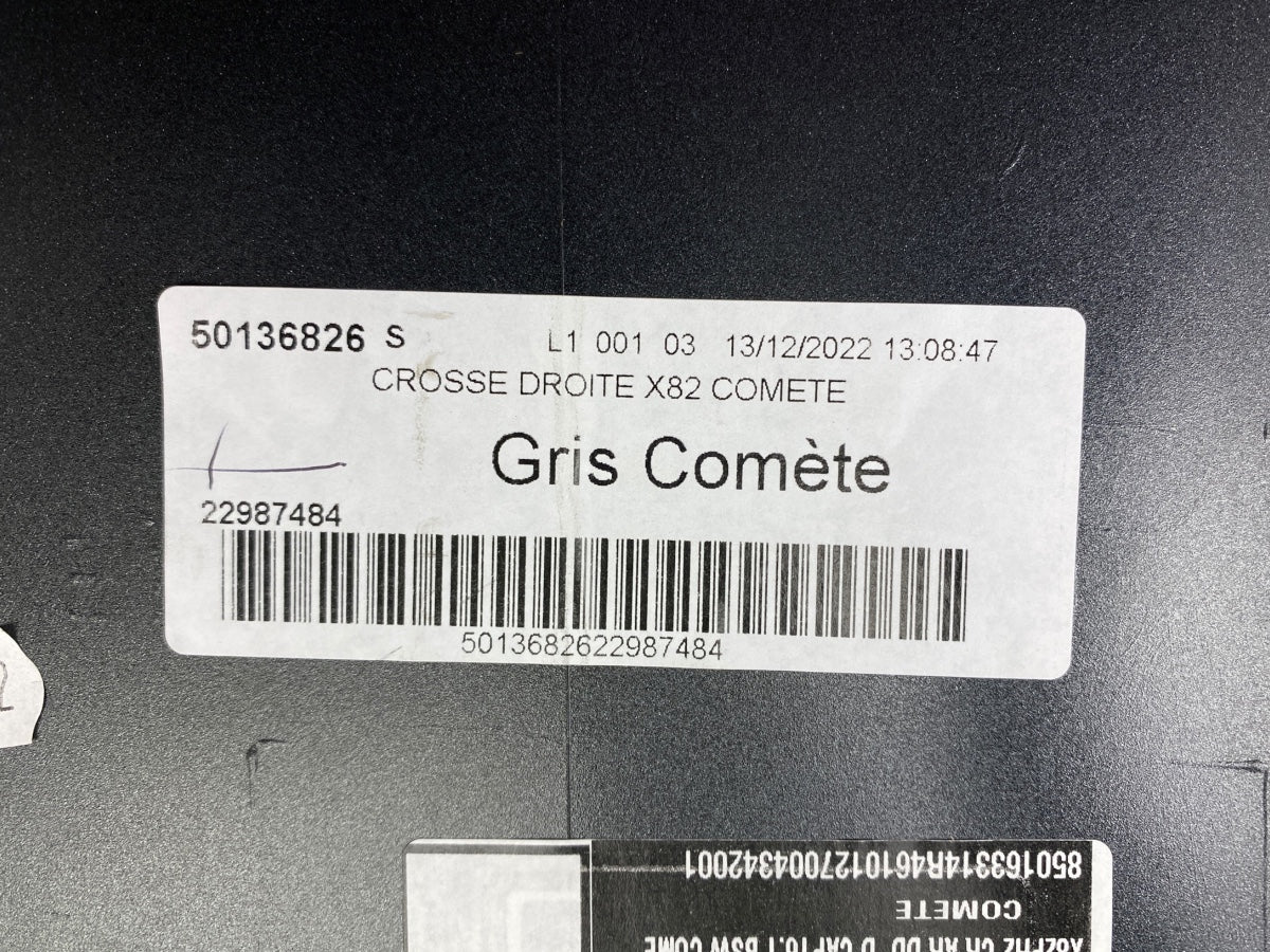 Pièce d'origine Coin de pare-chocs arrière droit avec PDC pour Renault Trafic IV 850162827R