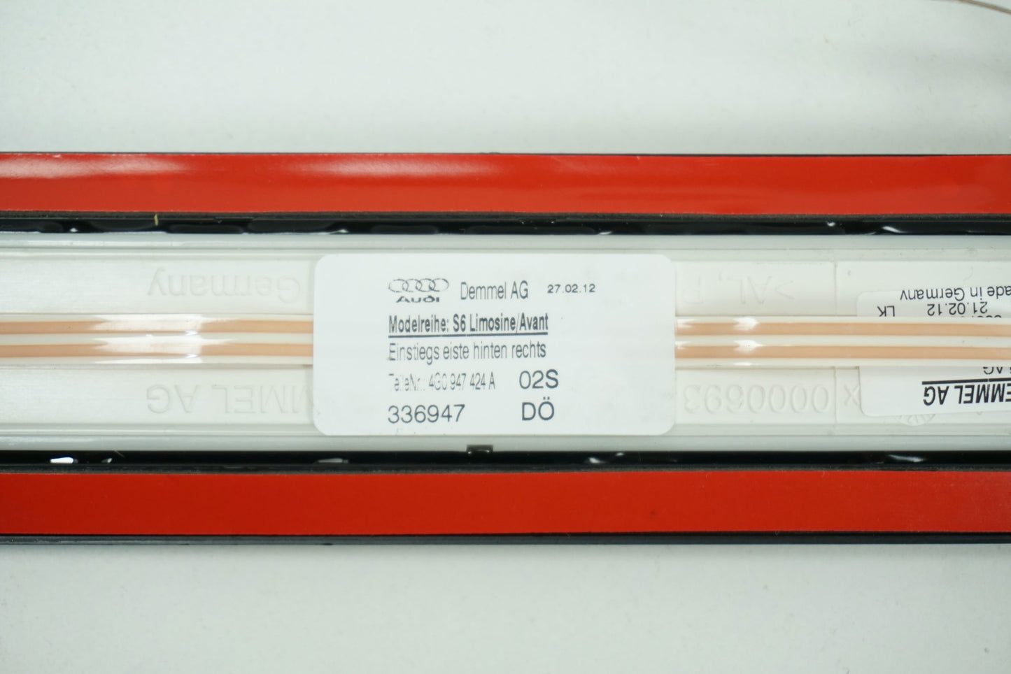 Pièce d'origine Baguette de seuil arrière droite pour Audi S6 C7 4G0947424H
