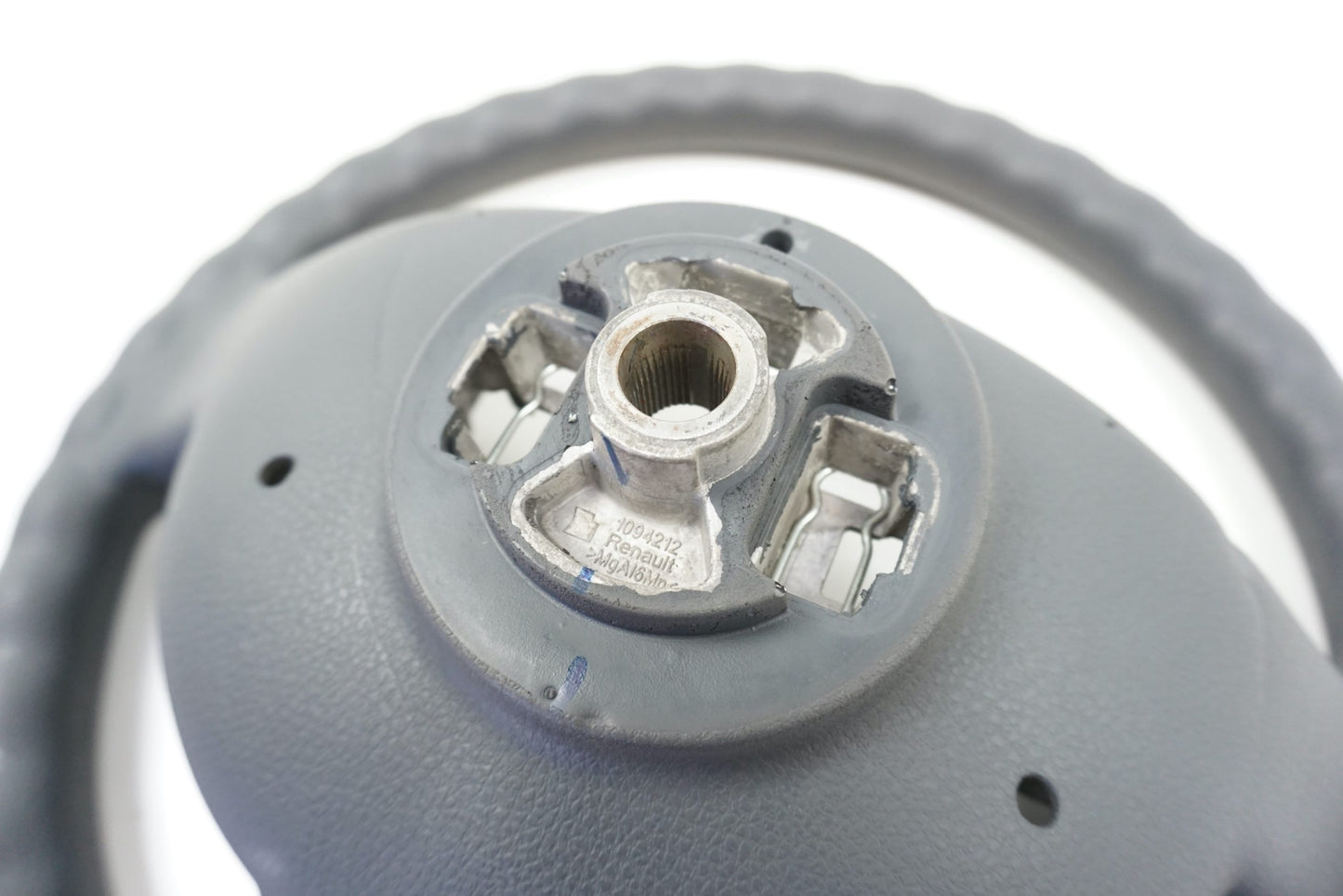 Pièce d'origine Volant pour Dacia Duster I 484002166R