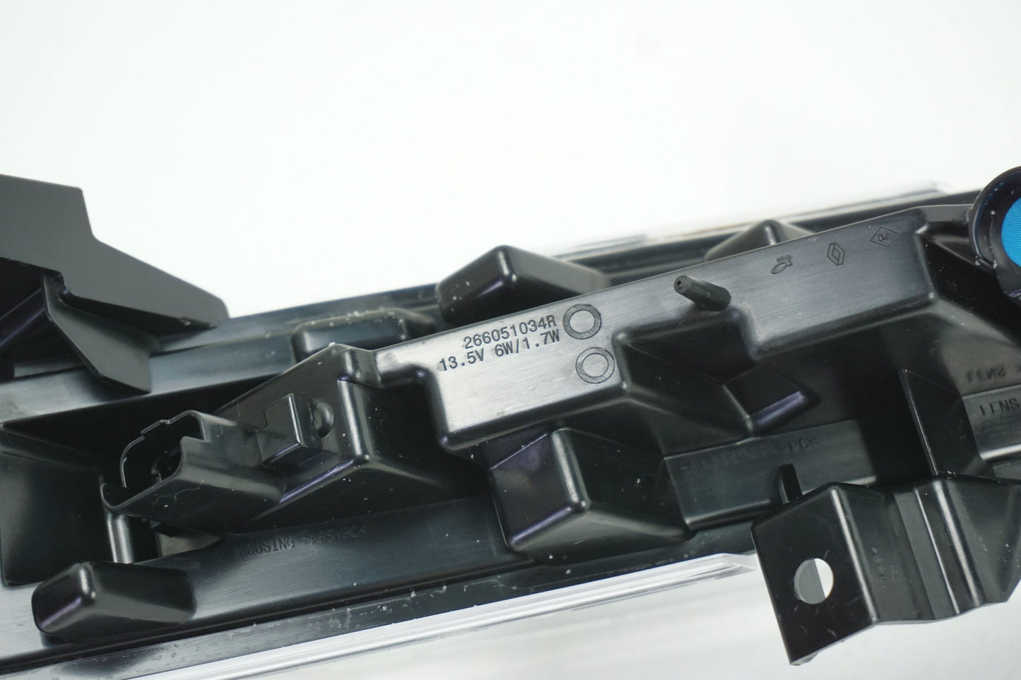 Pièce d'origine Feu de jour DRL LED gauche pour Renault Clio IV phase 2 266051034R