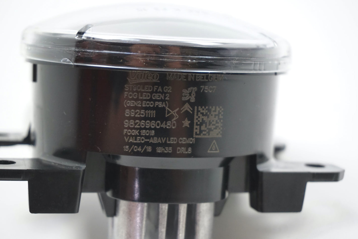 Pièce d'origine Feu antibrouillard LED Valeo pour Peugeot Citroen DS 9826960480