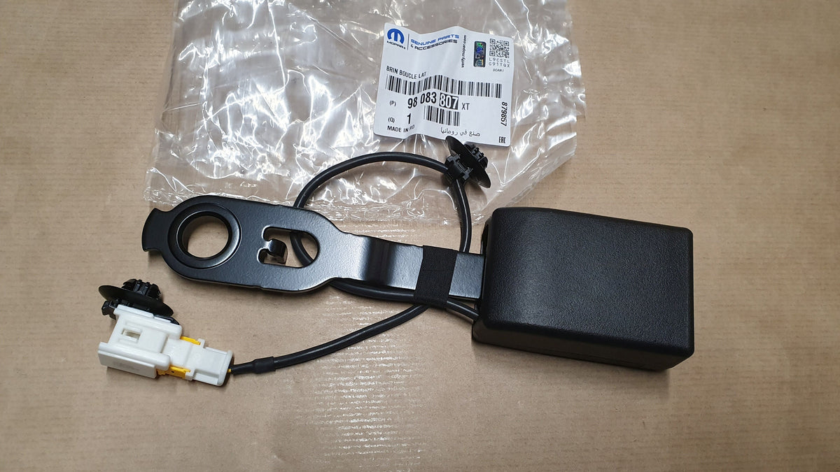 98083807XT_1.jpg