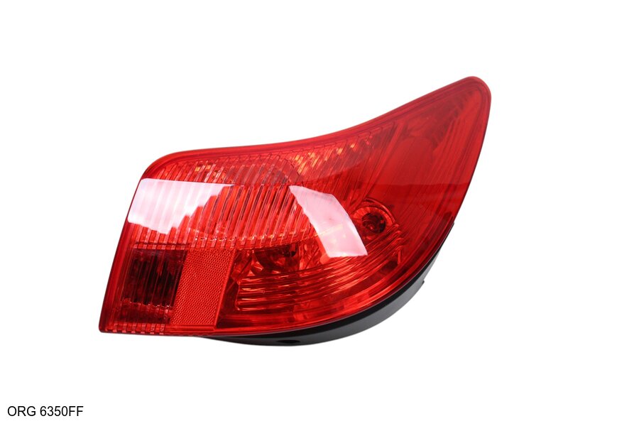*Pièce d’origine feu arrière pour Peugeot 308 (depuis 2007) SW gauche, 6350FF, 6350.FF.