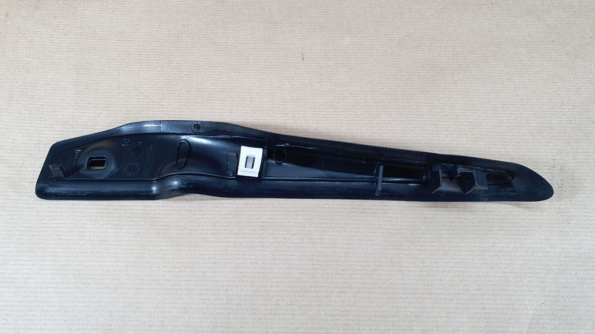 Baguette de baie de pare-brise pour Citroën Berlingo III — 98194142XT — vue 1