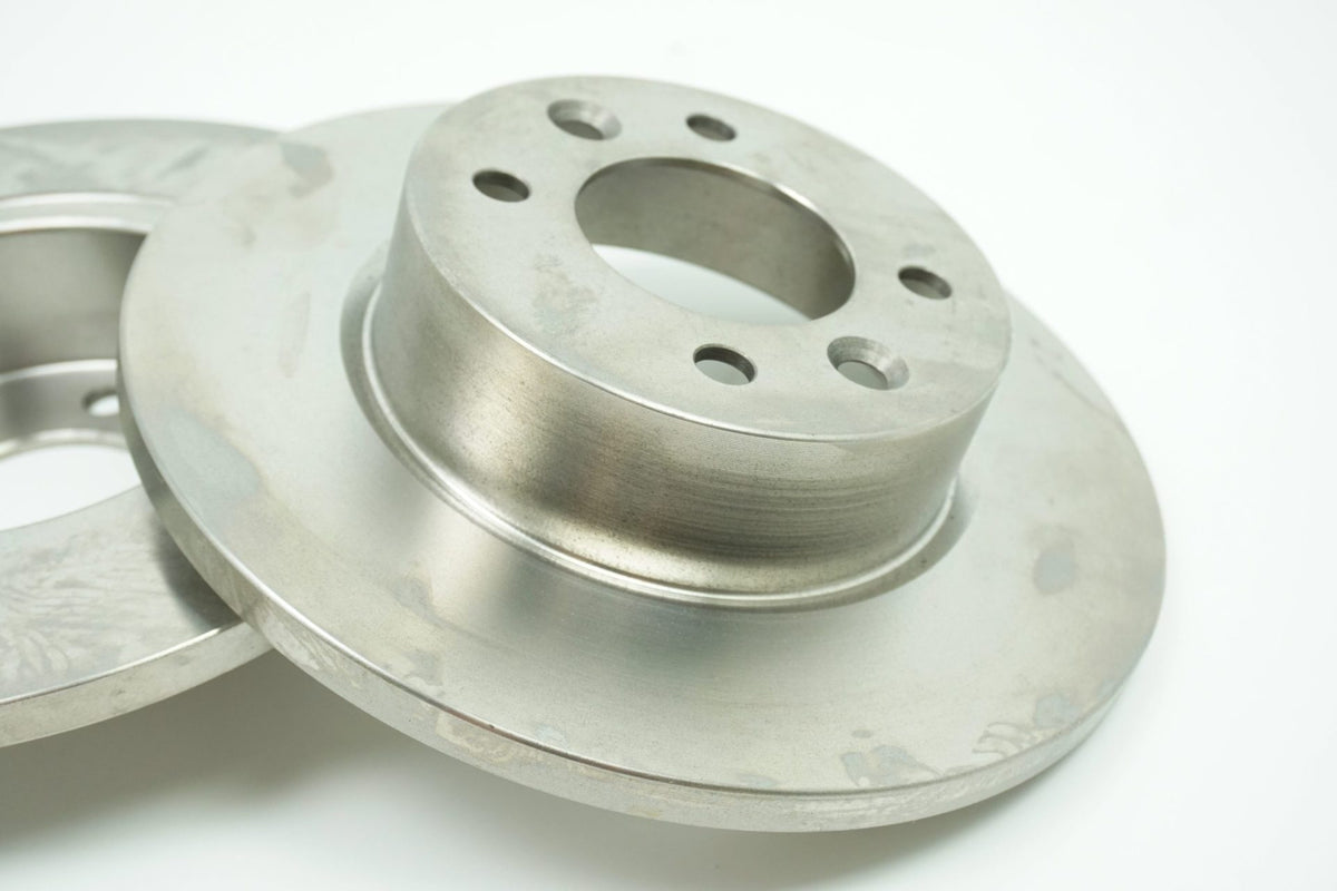 Disques de frein avant Motrio pour Renault 18, 25 et Fuego — vue 2