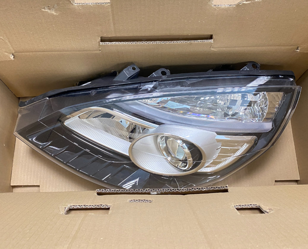 Pièce d'origine Phare avant gauche pour Renault Scenic II Grand Scenic 7701071369