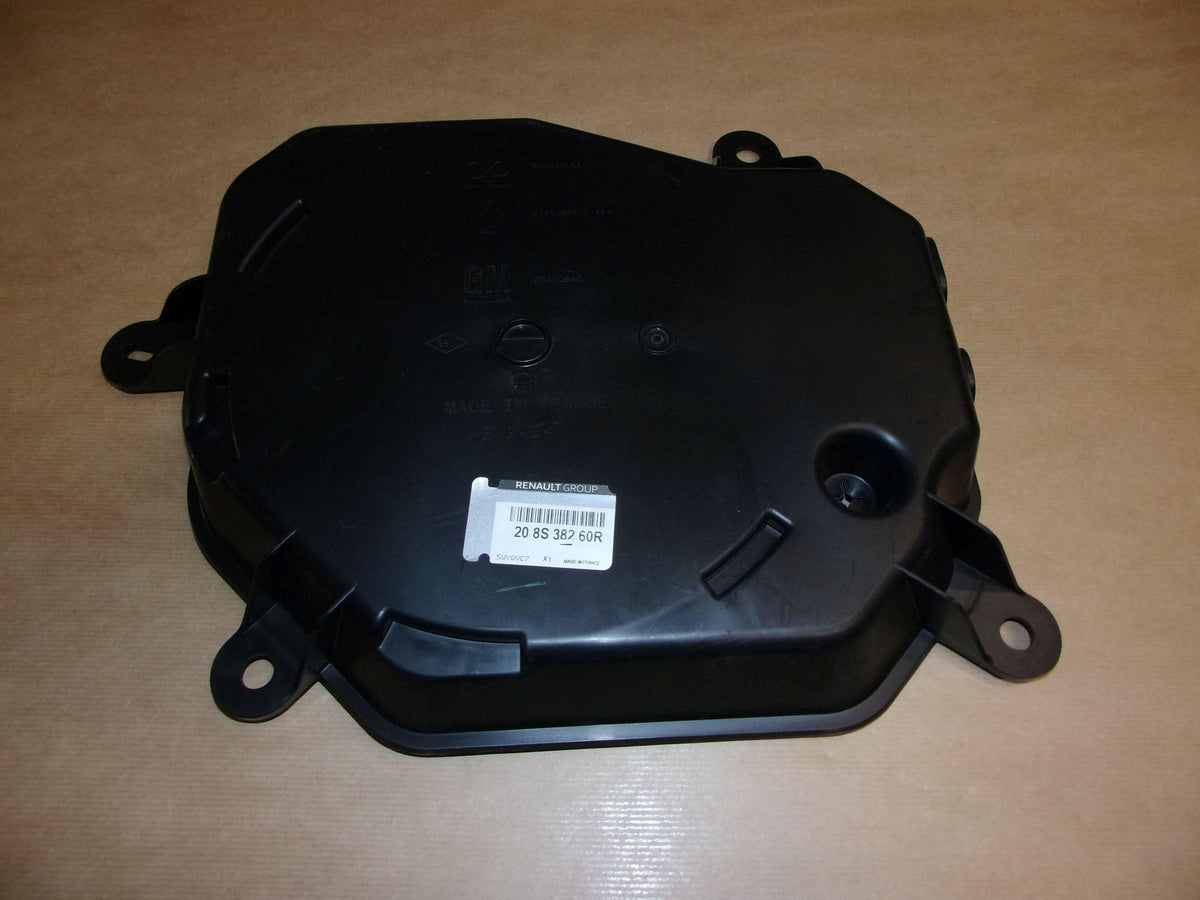 COUVERCLE DU RESERVOIR ADBLUE RENAULT MASTER I 208S38260R.