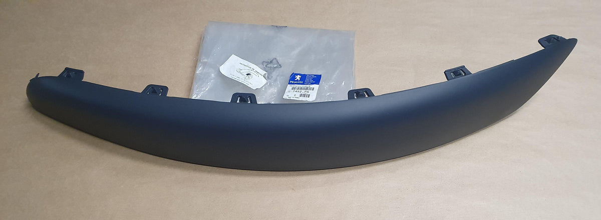 PROTECTION PARE CHOCS PEUGEOT 307 AVANT 7452.P5 7452P5.