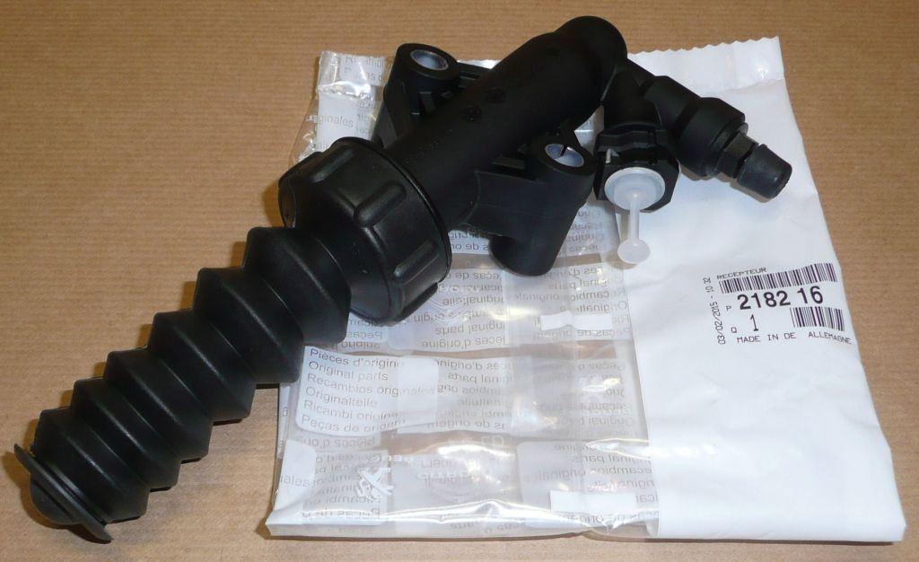 POMPE D'EMBRAYAGE CITROEN C2,C3 PEUGEOT 206,307 2182.16 218216.