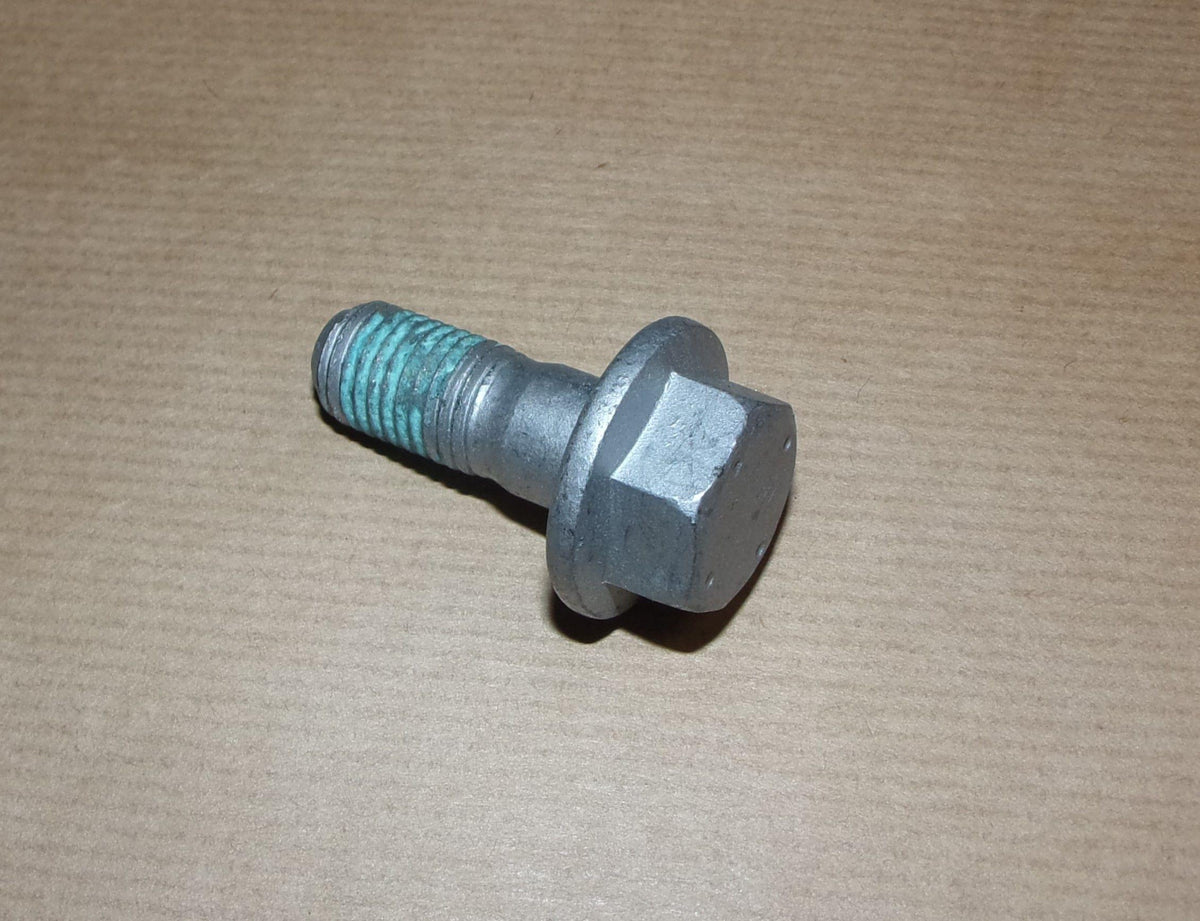 BOULON PEUGEOT 5008,3008,308 9804740880.