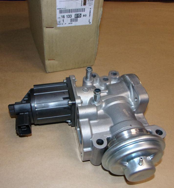 VANNE EGR CITROEN CITROEN-CROSSER PEUGEOT 4008 1.8HDI 1613381580.