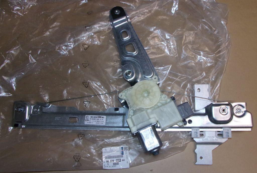 LEVE-VITRE ÉLECTRIQUE.PEUGEOT 3008,5008 DROIT 9682808880.