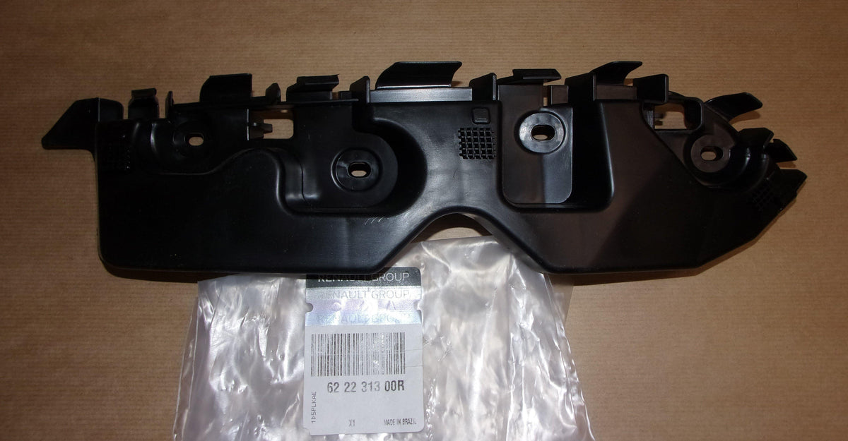 SUPPORT DE PARE-CHOCS DACIA DUSTER AVANT GAU 622231300R.