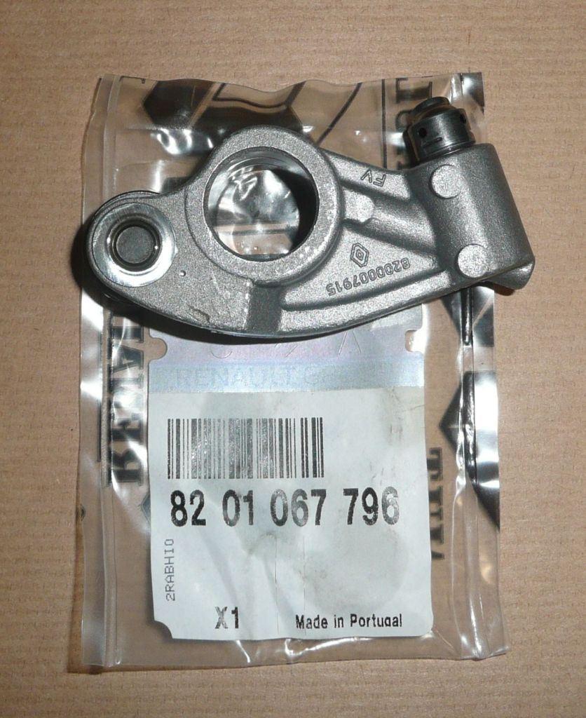 CULBUTEUR DE SOUPAPE RENAULT MASTER II,TRAFIC 8201067796.
