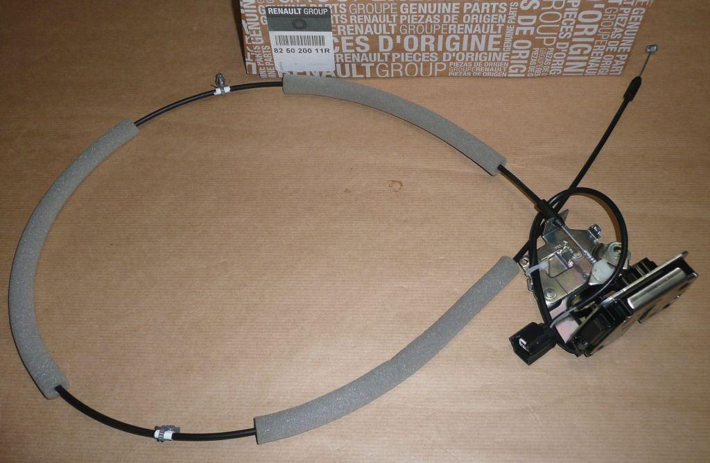 SERRURE DE PORTE COULISSANTE.RENAULT MASTER II 825020011R.