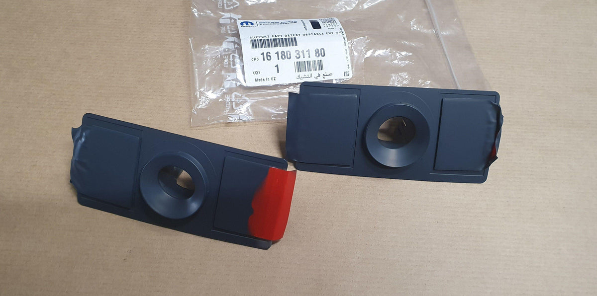 FIXATION CAPTEUR PDC CITROEN C3 III ARRIERE 1618031180.