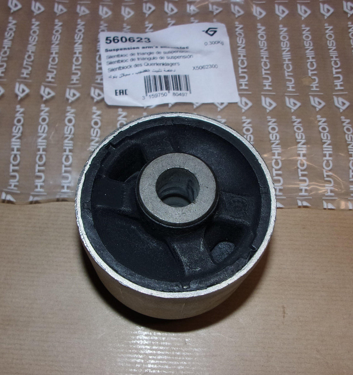 SILENTBLOCK DE TRIANGLE RENAULT LAGUNA III ARR 545000002R.